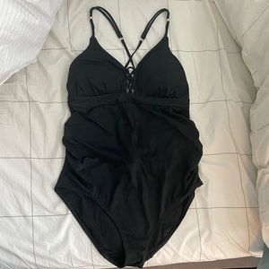 Pea in the Pod Maternity Bathing Suit Size L